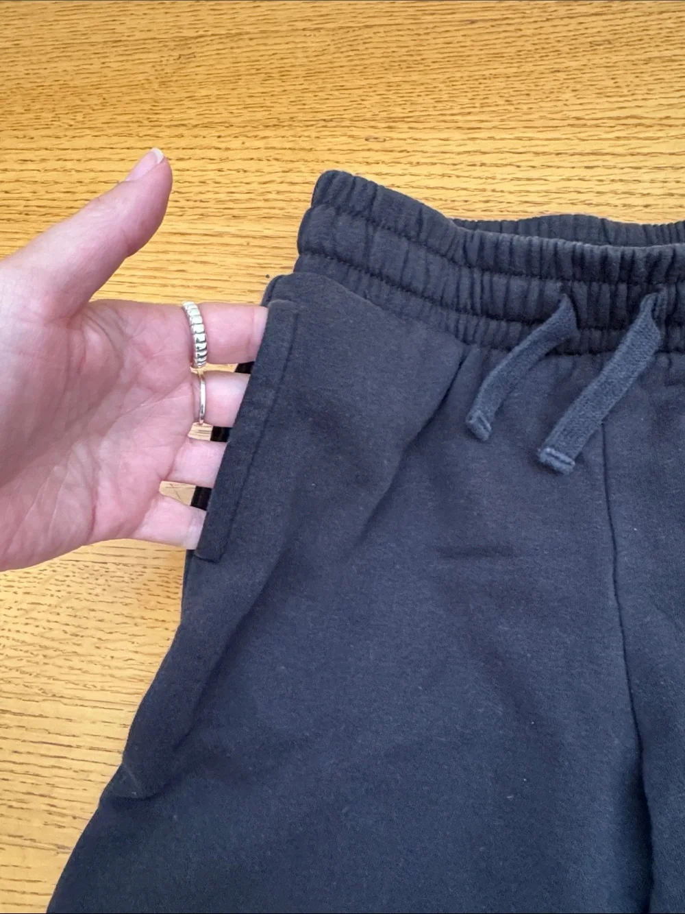 GAP Kids Non Logo Wide Leg Sweatpants in True Black